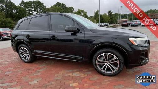 2025 Audi Q7 45 Premium Plus