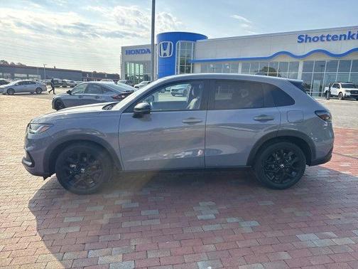 Gray 2024 Honda HR-V Sport