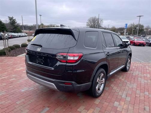 2023 Honda Pilot EX-L 7-Passenger