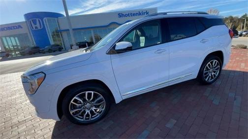 2024 GMC Terrain Denali