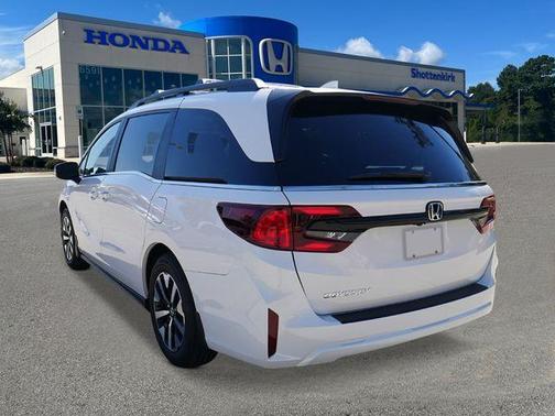 Platinum White Pearl 2026 Honda Odyssey EX-L