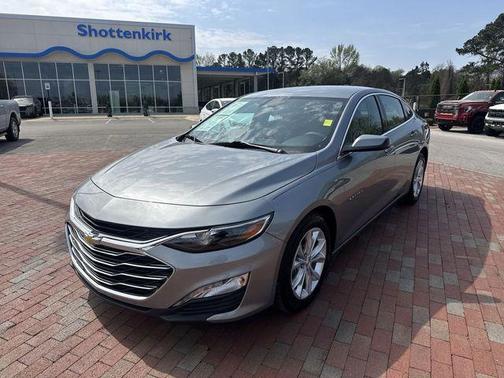 Sterling Gray Metallic 2024 Chevrolet Malibu LT