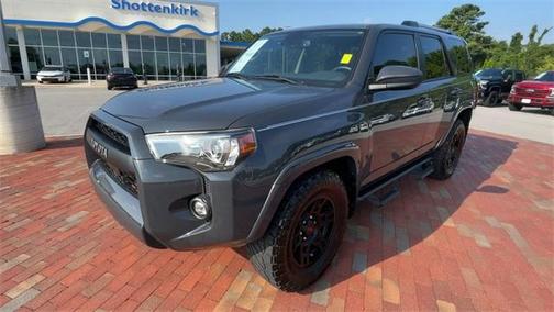 2024 Toyota 4Runner SR5