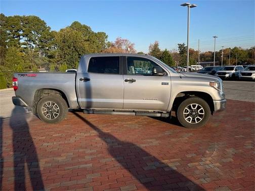2018 Toyota Tundra SR5