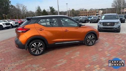 2020 Nissan Kicks SR