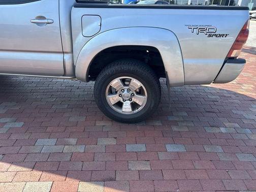 Silver 2006 Toyota Tacoma Double Cab