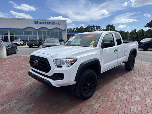 White 2022 Toyota Tacoma SR