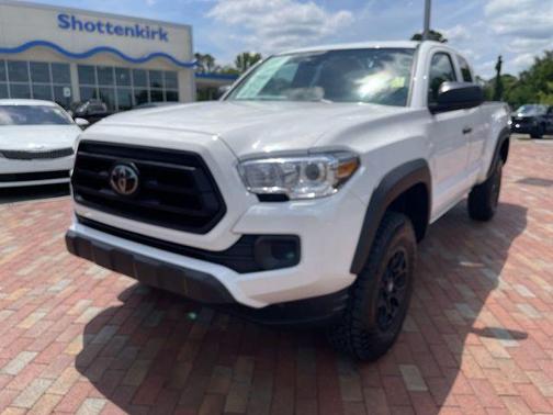 White 2022 Toyota Tacoma SR