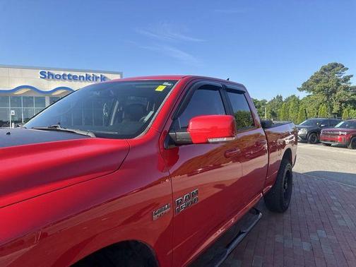 Flame Red Clearcoat 2017 RAM 1500 Sport