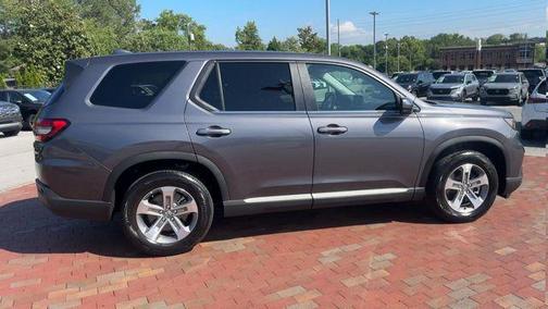 Gray 2025 Honda Pilot EX-L