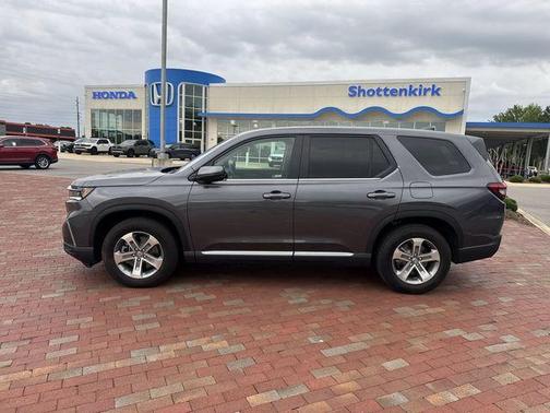 Gray 2025 Honda Pilot EX-L