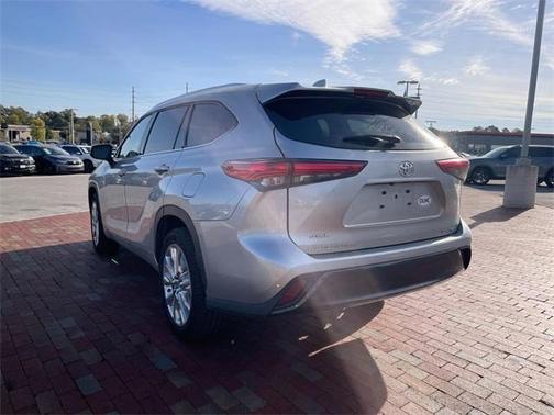 2023 Toyota Highlander Limited