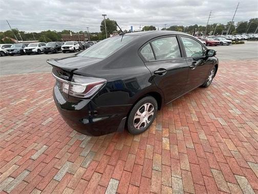 2013 Honda Civic Hybrid Base w/Leather (CVT)
