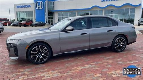 2024 BMW 740 i