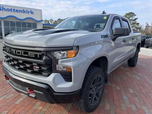 2024 Chevrolet Silverado 1500 Custom Trail Boss