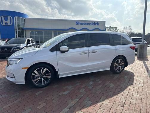 2023 Honda Odyssey Touring