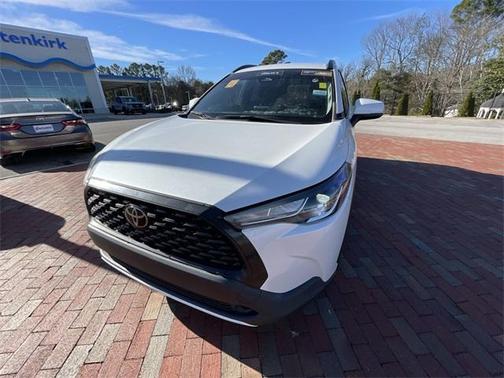 2023 Toyota Corolla Cross LE