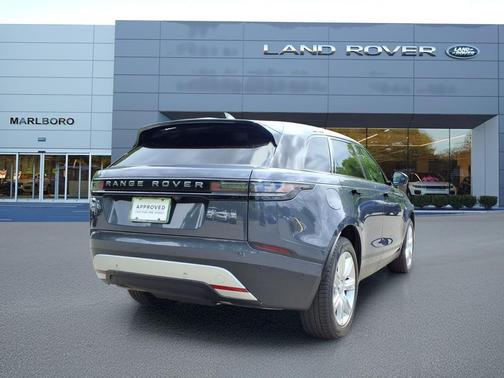 Varesine Blue Metallic 2026 Land Rover Range Rover Velar P250 S