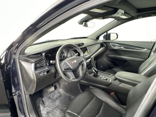 Dark Moon Blue Metallic 2022 Cadillac XT5 Premium Luxury