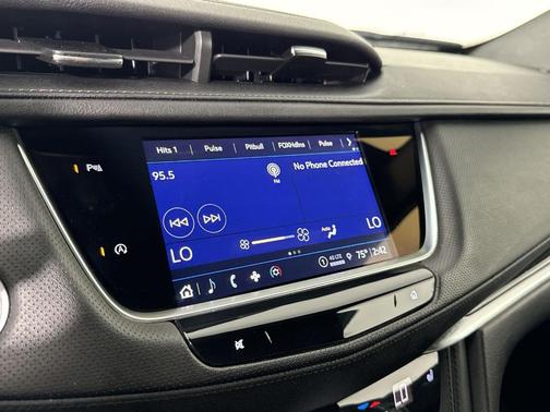 Dark Moon Blue Metallic 2022 Cadillac XT5 Premium Luxury