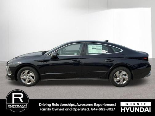 2025 Hyundai SONATA SE