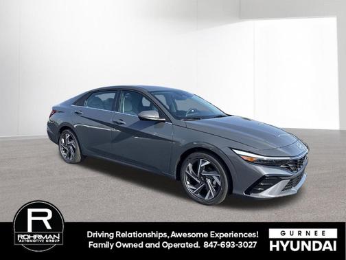2025 Hyundai ELANTRA Limited