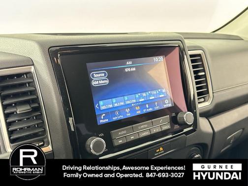 2022 Nissan Frontier SV