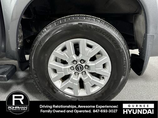 2022 Nissan Frontier SV