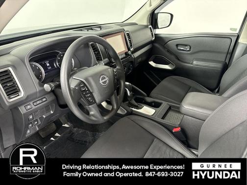 2022 Nissan Frontier SV
