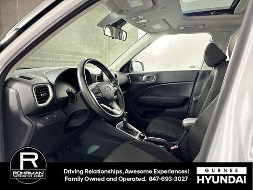 2024 Hyundai VENUE SEL