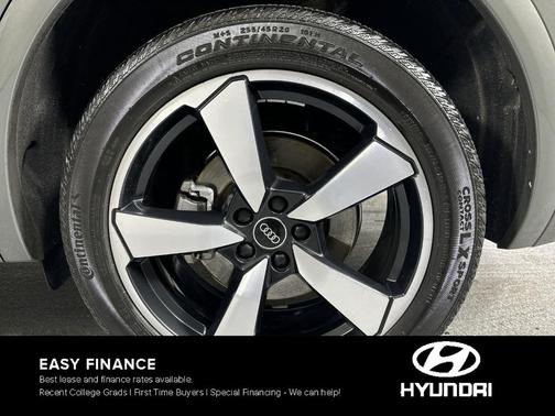2023 Audi Q5 45 S line quattro Premium