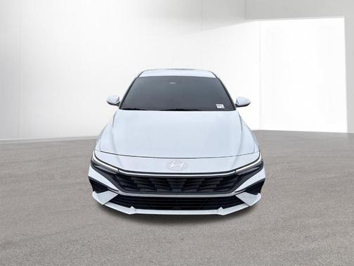 White 2024 Hyundai ELANTRA SEL