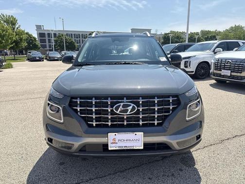 2025 Hyundai VENUE Limited