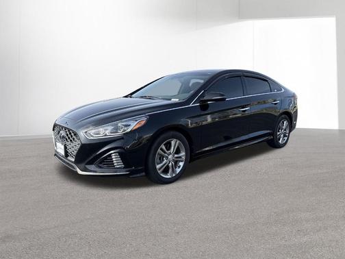 Phantom Black 2019 Hyundai SONATA Limited