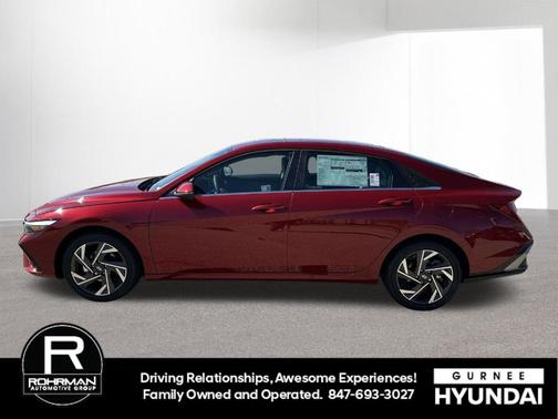 2025 Hyundai ELANTRA Limited
