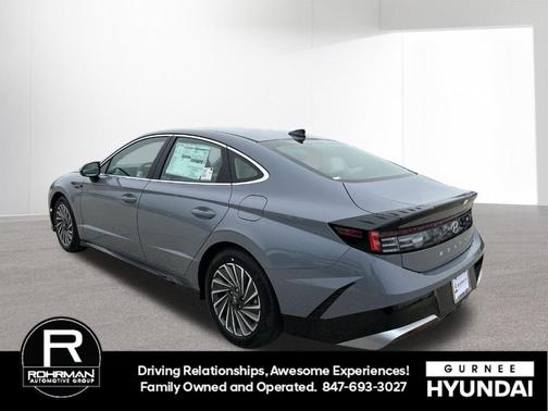2025 Hyundai SONATA Hybrid SEL