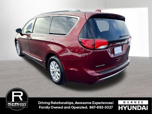 2018 Chrysler Pacifica Touring-L Plus