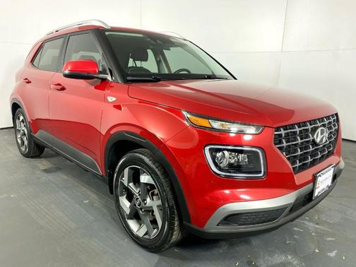 2022 Hyundai VENUE Limited