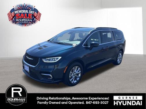 Fathom Blue Pearlcoat 2022 Chrysler Pacifica Touring-L