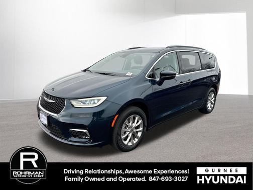 2022 Chrysler Pacifica Touring-L