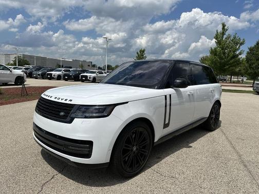 2023 Land Rover Range Rover P530 SE