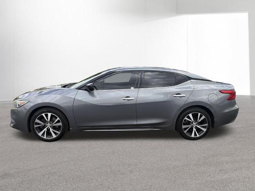 Gun Metallic 2016 Nissan Maxima 3.5 S