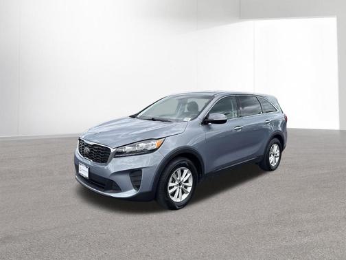 Everlasting Silver 2019 Kia Sorento L