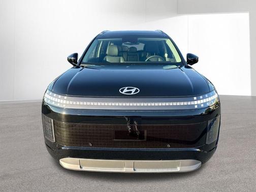 Black 2026 Hyundai IONIQ 9 SEL