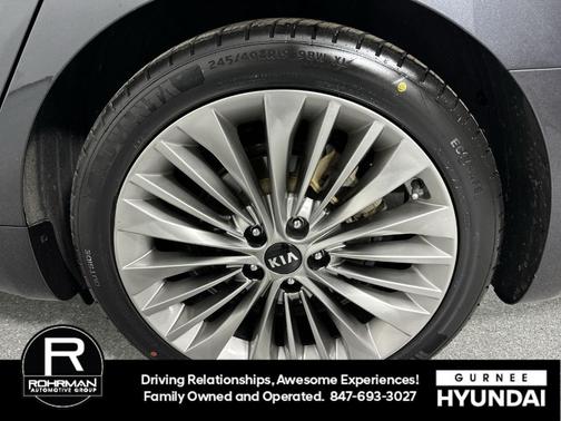 2017 Kia Cadenza SX Limited