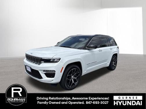 Bright White Clearcoat 2025 Jeep Grand Cherokee Summit