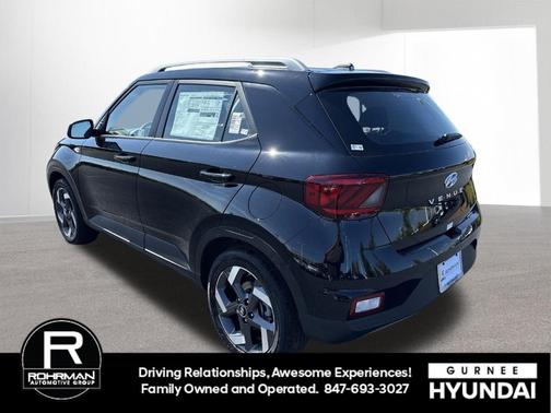 2025 Hyundai VENUE SEL