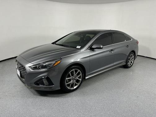 2018 Hyundai SONATA Limited 2.0T+