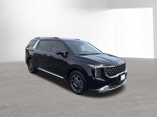Aurora Black Pearl 2026 Kia Carnival SX