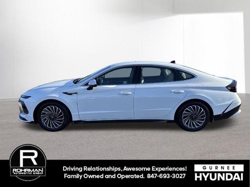 2025 Hyundai SONATA Hybrid SEL